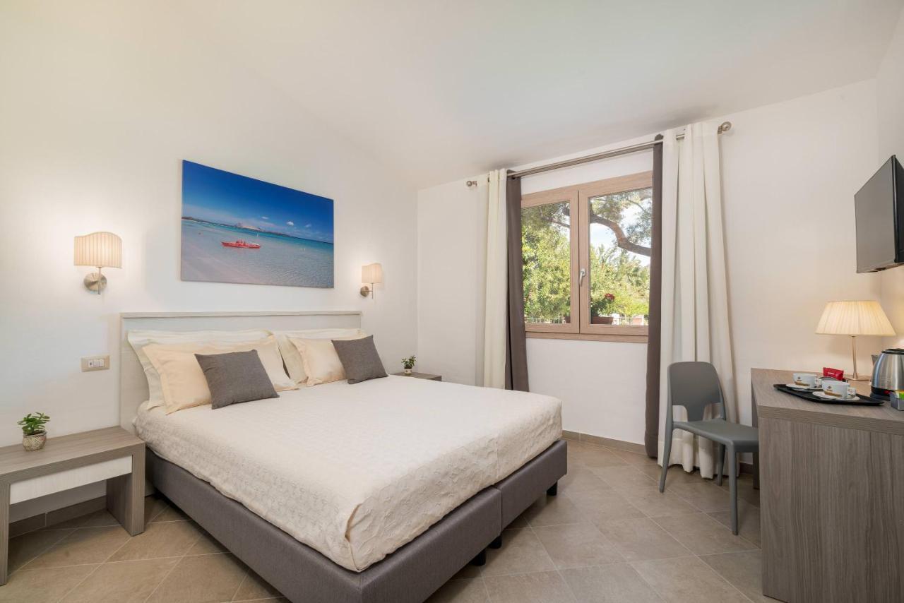 Residenza L'Alzoni Otel San Teodoro  Dış mekan fotoğraf