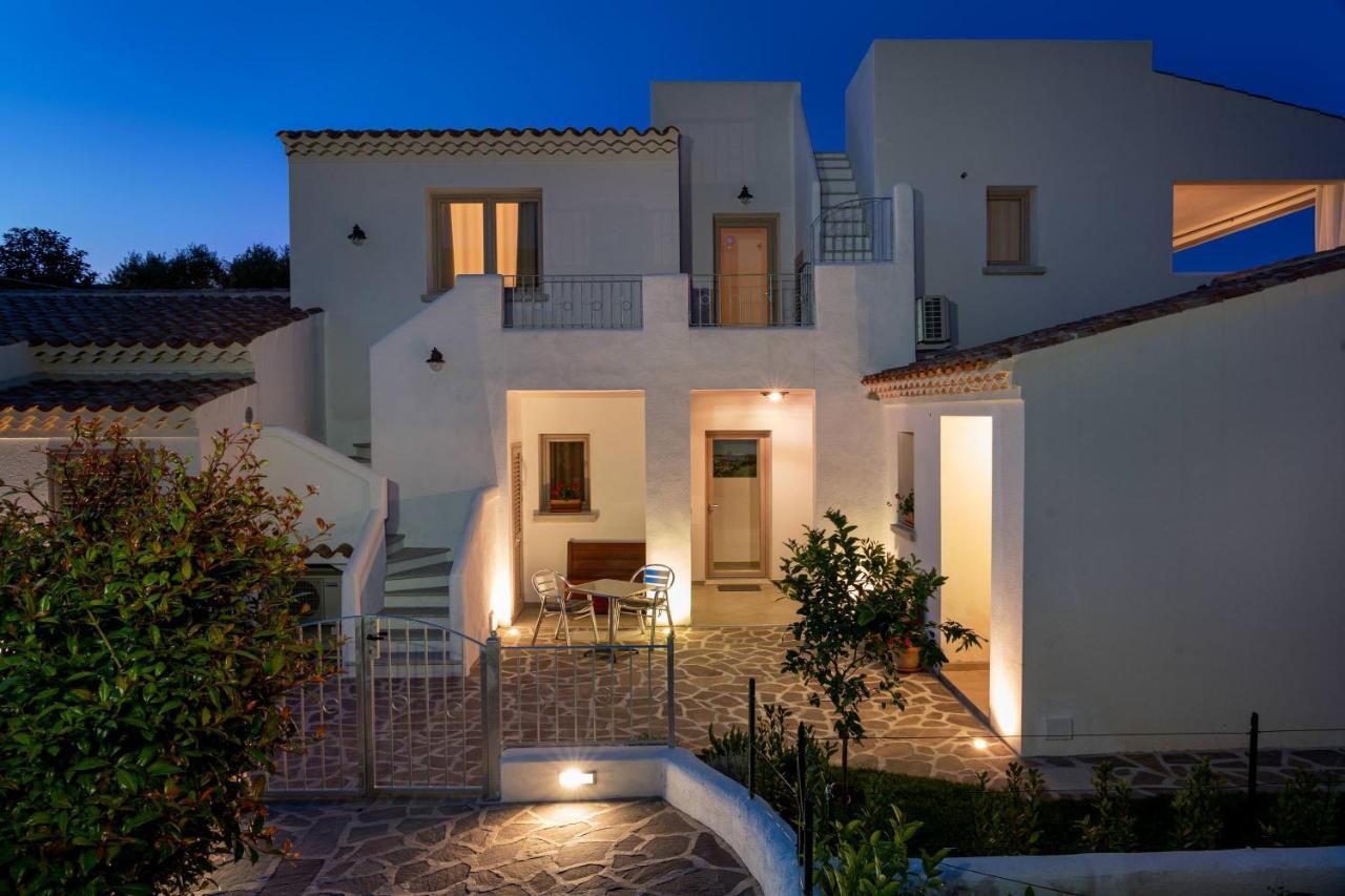 Residenza L'Alzoni Otel San Teodoro  Dış mekan fotoğraf