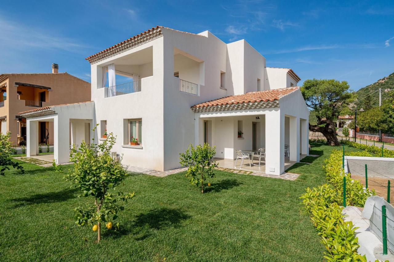 Residenza L'Alzoni Otel San Teodoro  Dış mekan fotoğraf