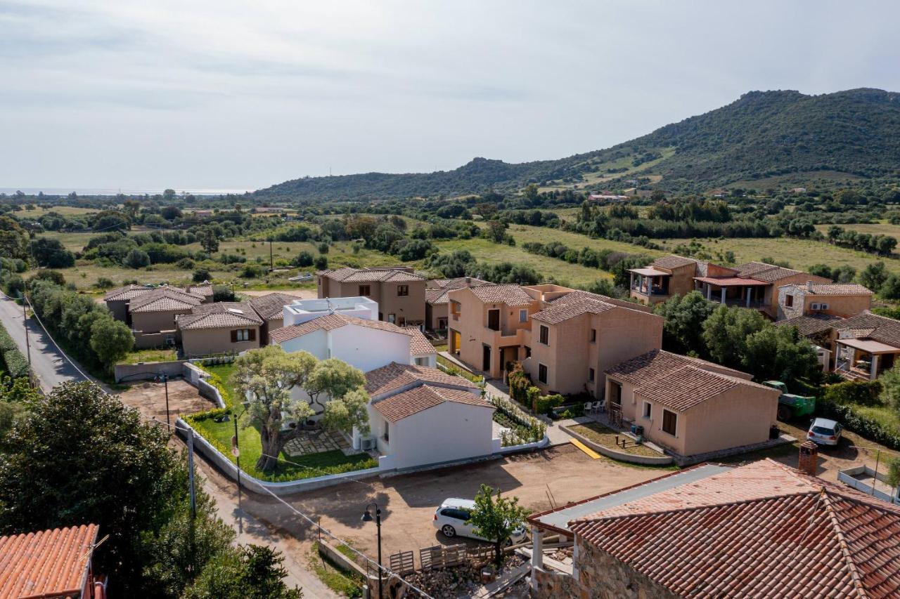 Residenza L'Alzoni Otel San Teodoro  Dış mekan fotoğraf