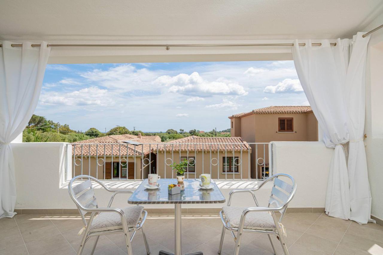 Residenza L'Alzoni Otel San Teodoro  Dış mekan fotoğraf