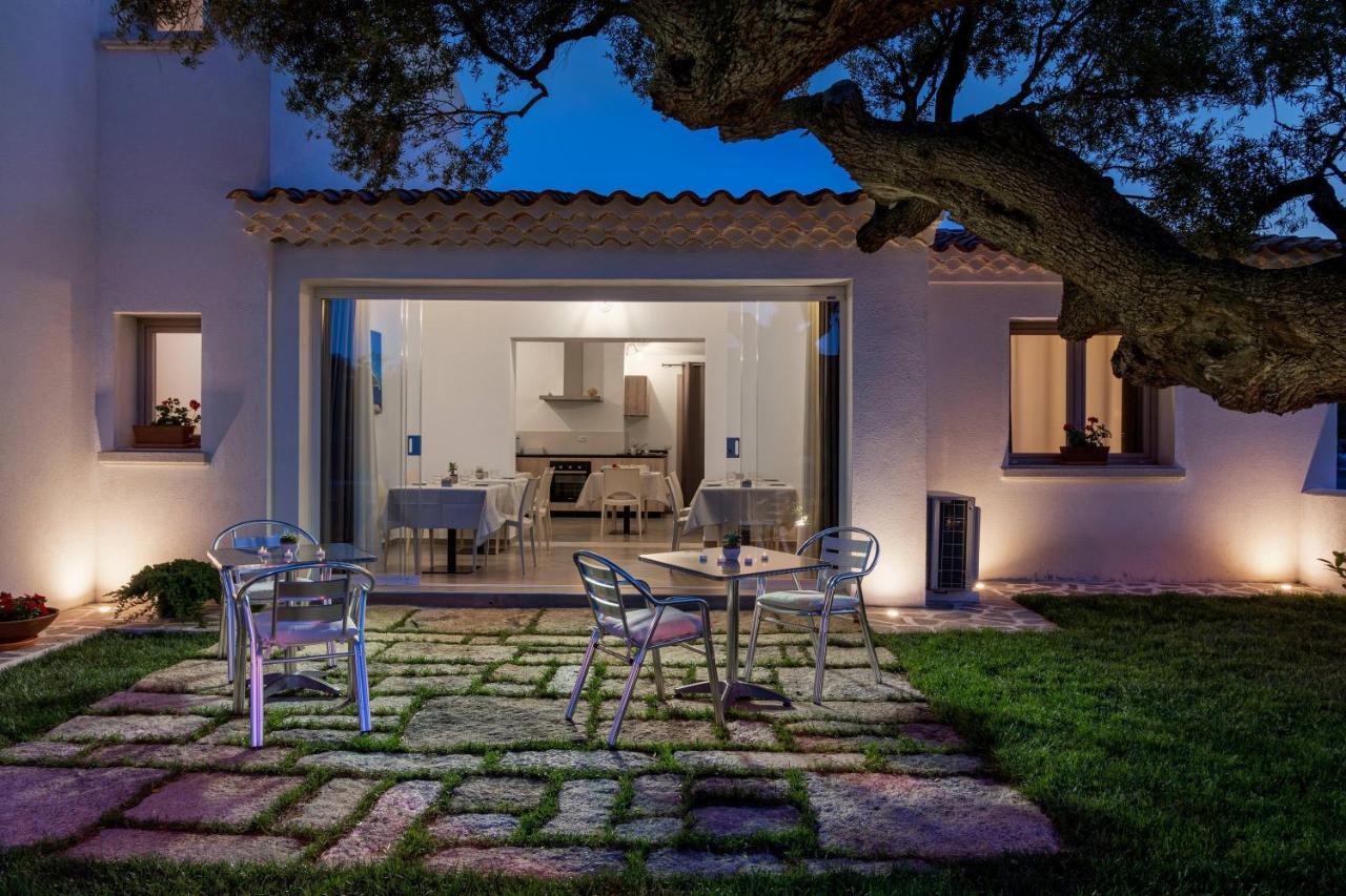 Residenza L'Alzoni Otel San Teodoro  Dış mekan fotoğraf