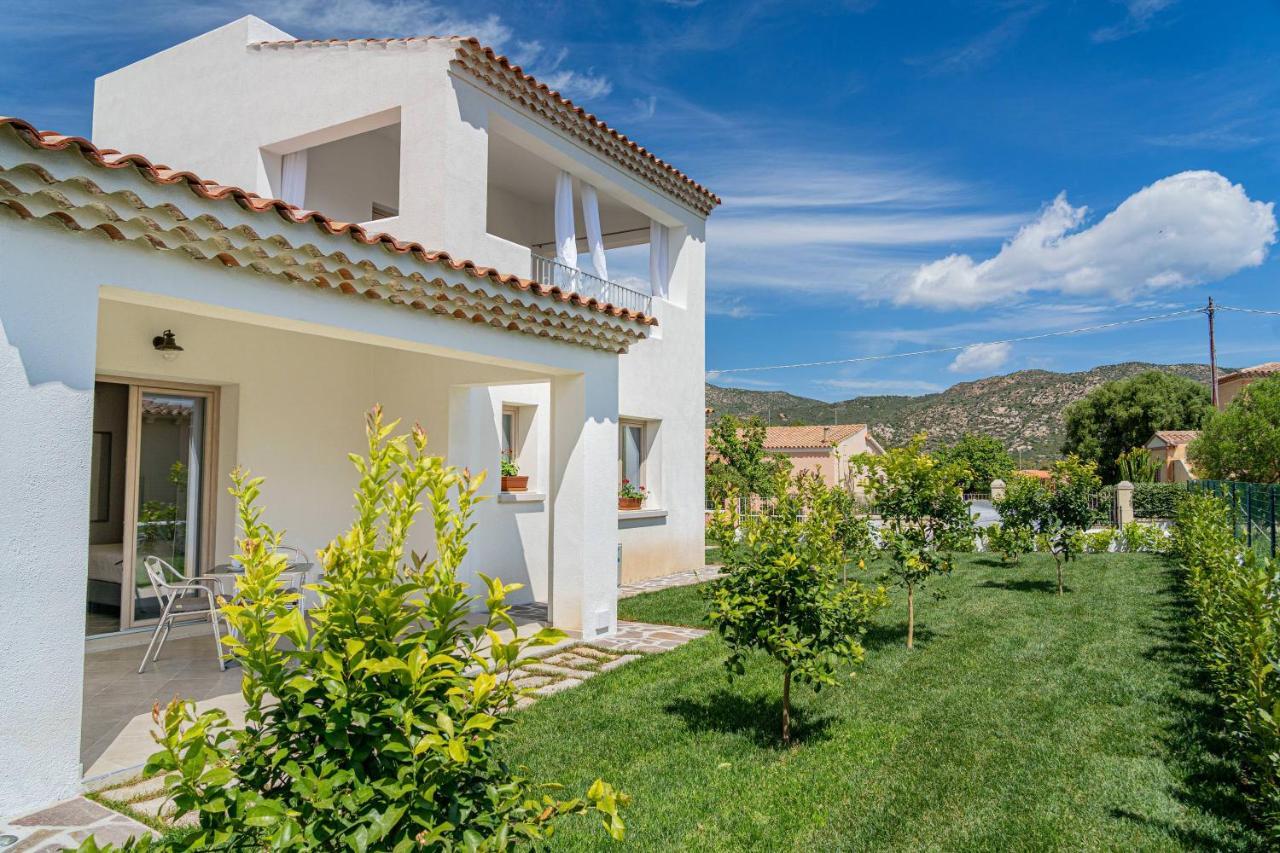 Residenza L'Alzoni Otel San Teodoro  Dış mekan fotoğraf
