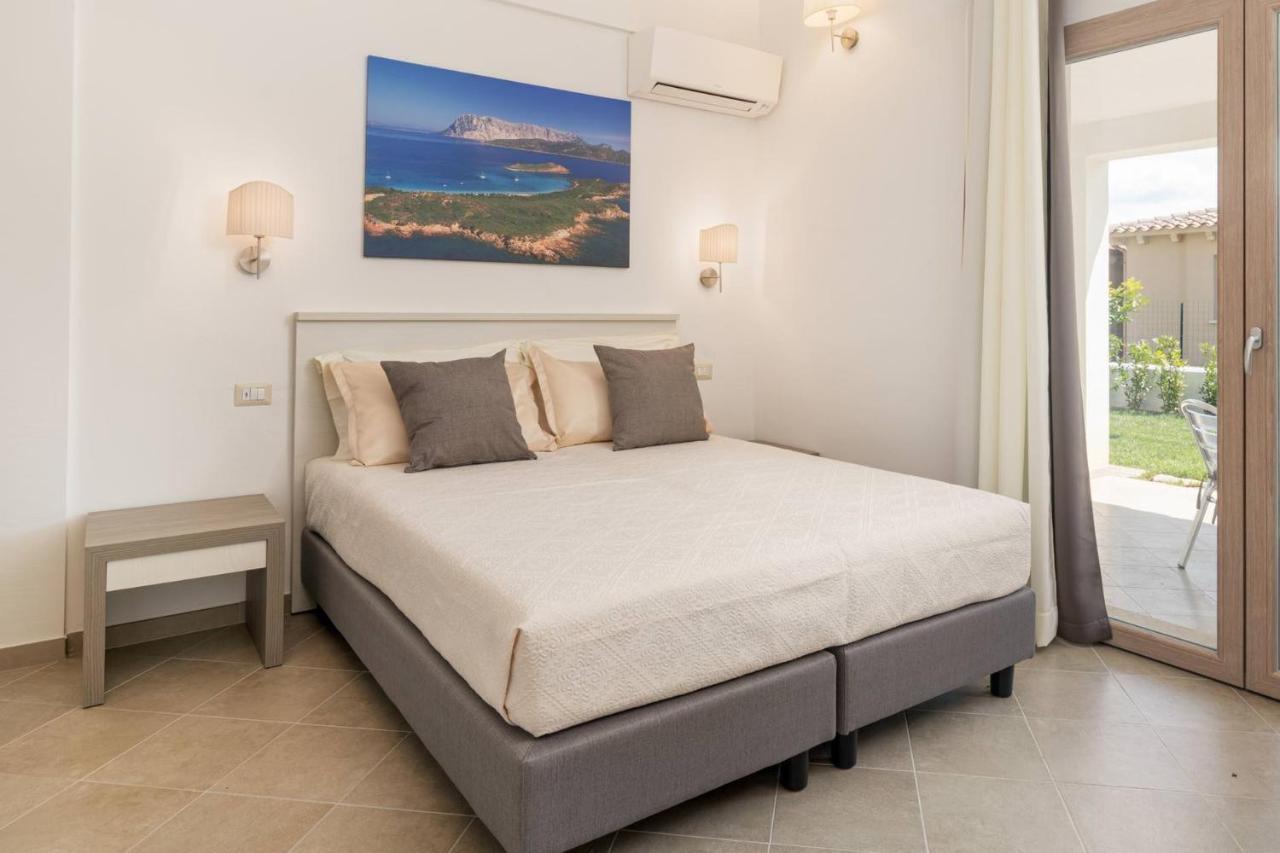 Residenza L'Alzoni Otel San Teodoro  Dış mekan fotoğraf