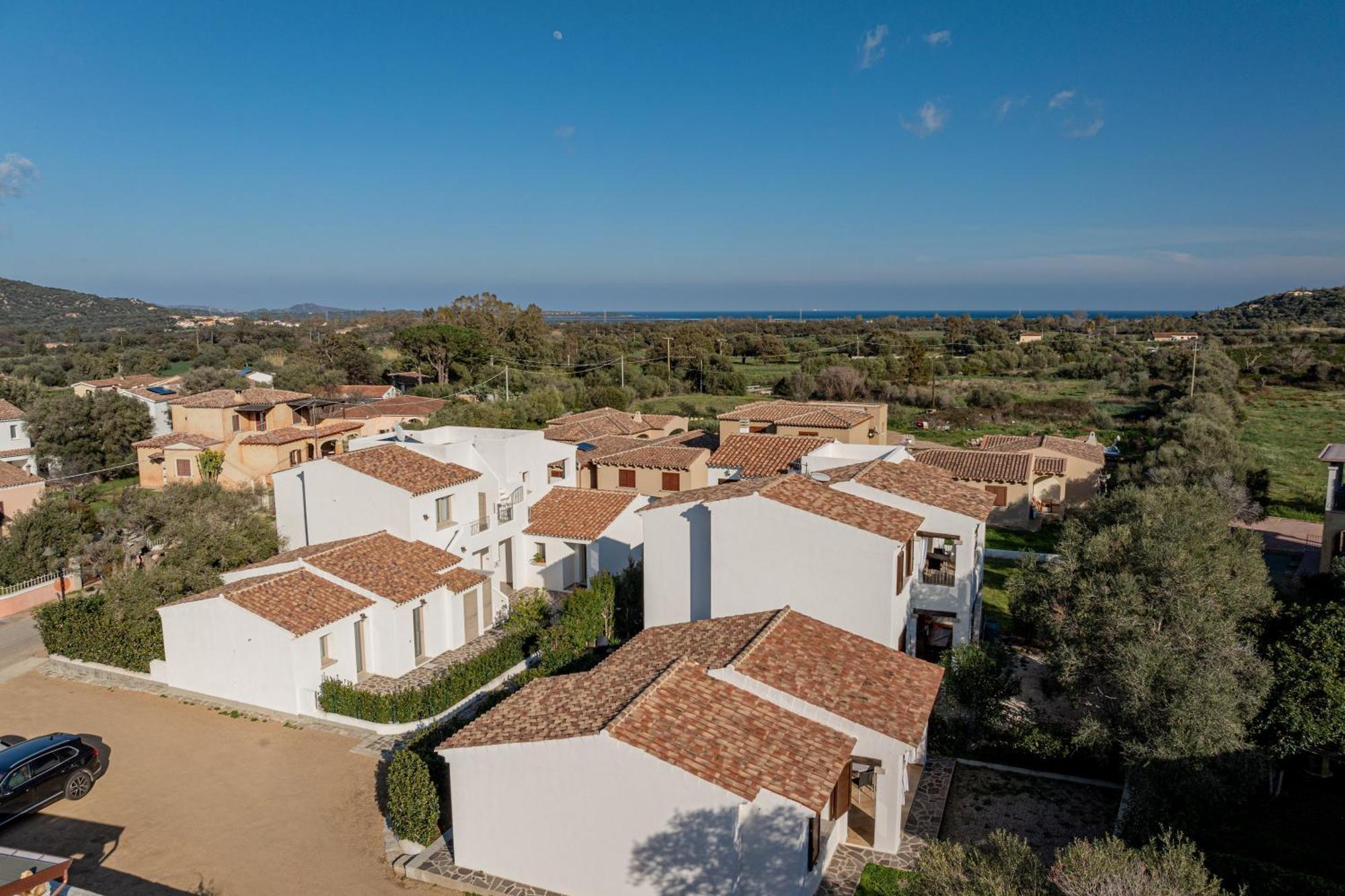 Residenza L'Alzoni Otel San Teodoro  Dış mekan fotoğraf