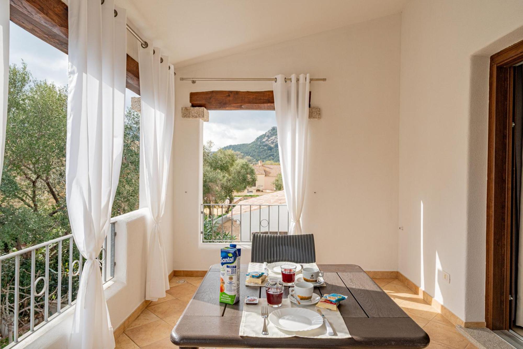 Residenza L'Alzoni Otel San Teodoro  Dış mekan fotoğraf