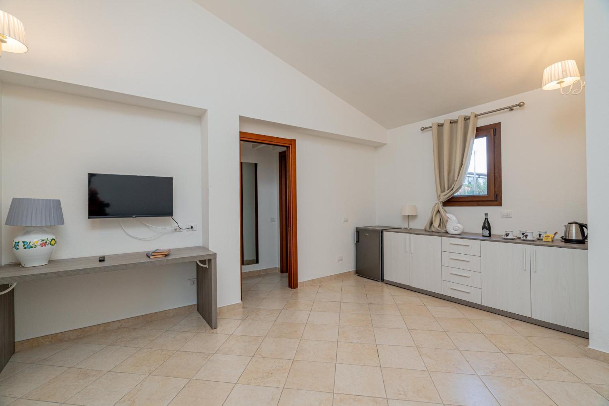 Residenza L'Alzoni Otel San Teodoro  Dış mekan fotoğraf